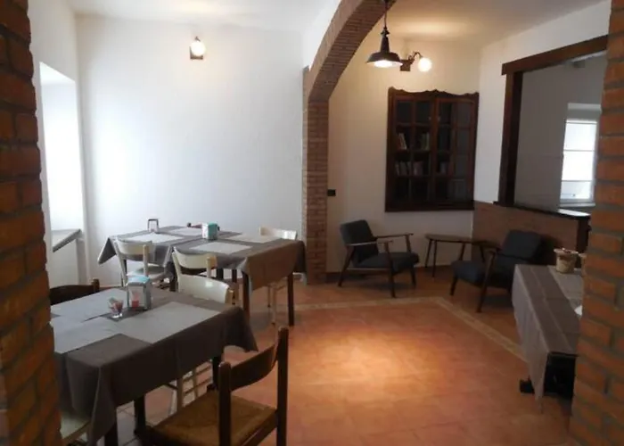 Le Della Piazza فندق مبيت وإفطار