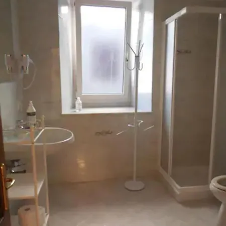 Le Della Piazza Rigoso